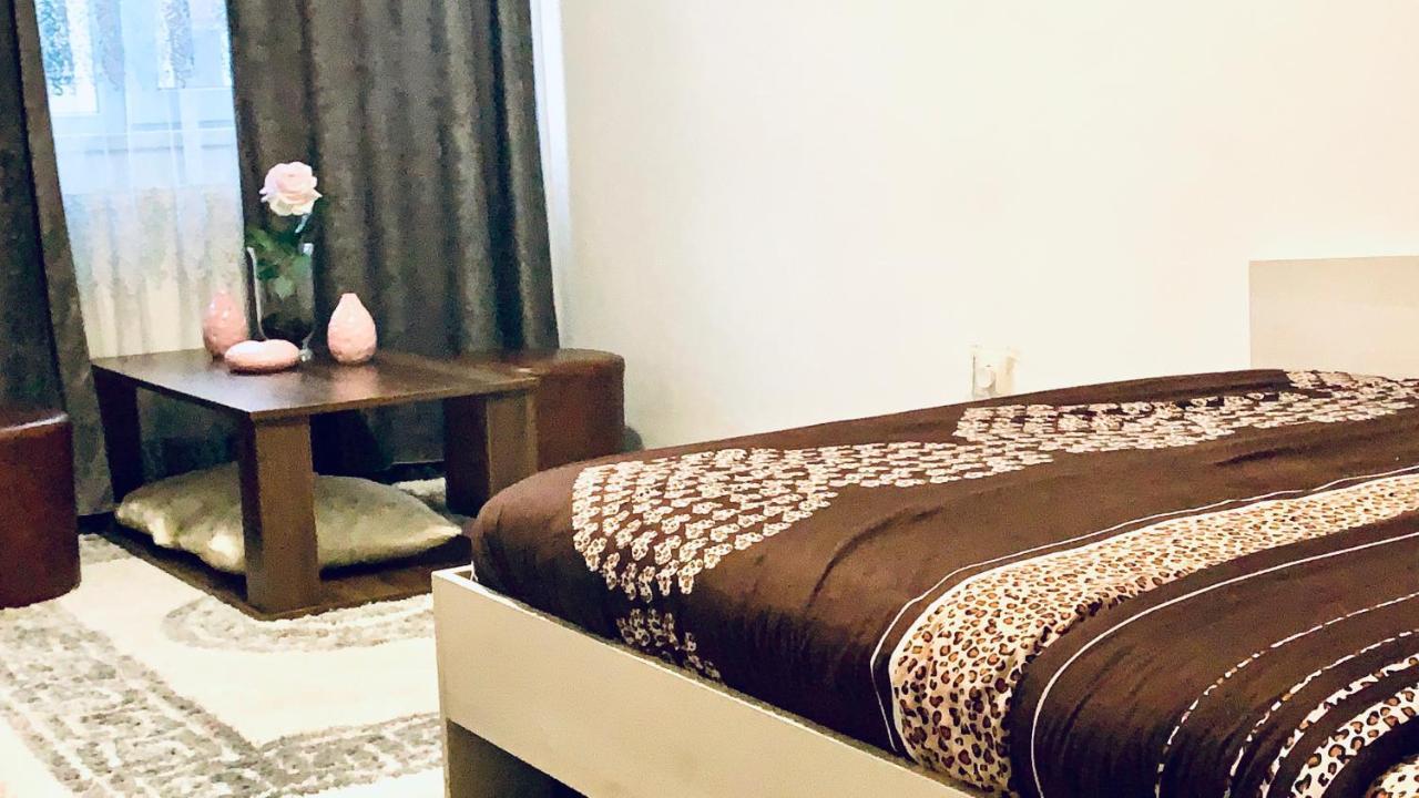 Home Residence Алба-Юлия Экстерьер фото